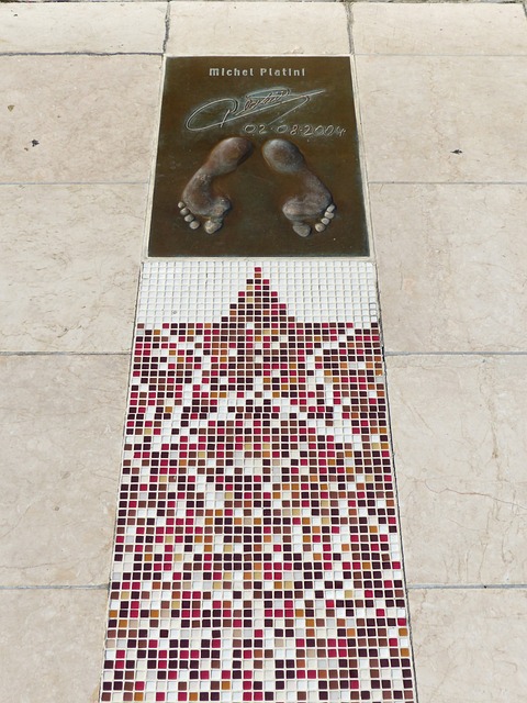 取胜新疆伊 取胜新疆伊